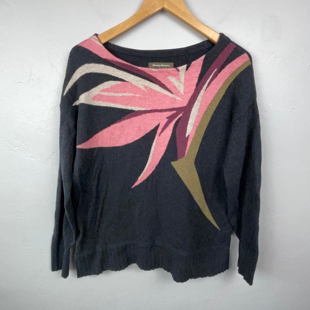 Tommy Bahama Sweater M Gray Floral Long Sleeve Knit Pullover Bird of Paradise